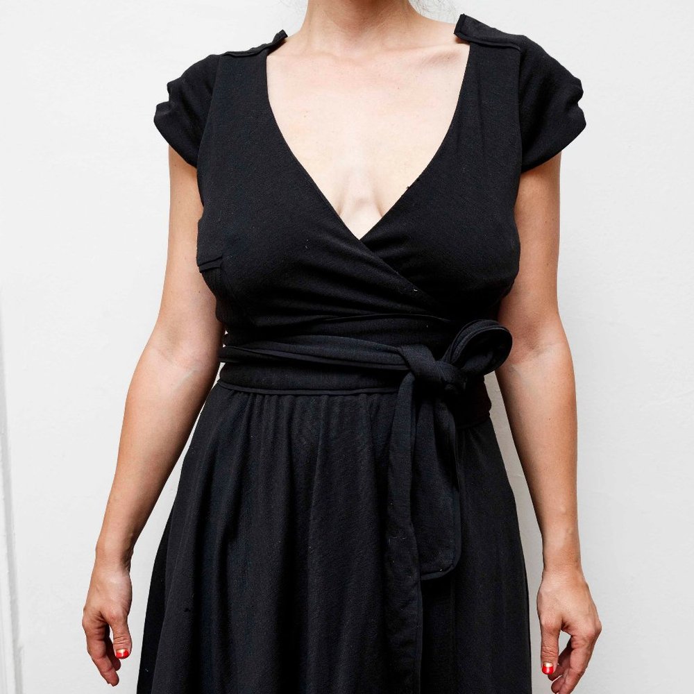 DVF Diane Von Furstenberg wintry black wrap dress